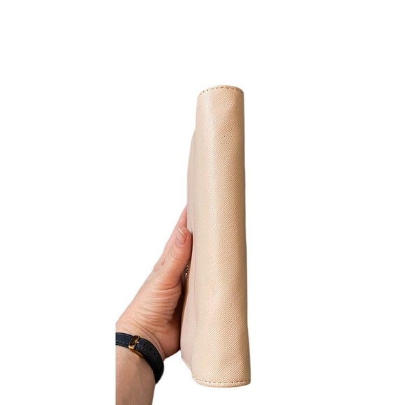 Steve Madden Green Crossbody / Double Sided Wallet Purse Beautiful Spring Color - Picture 3 of 6